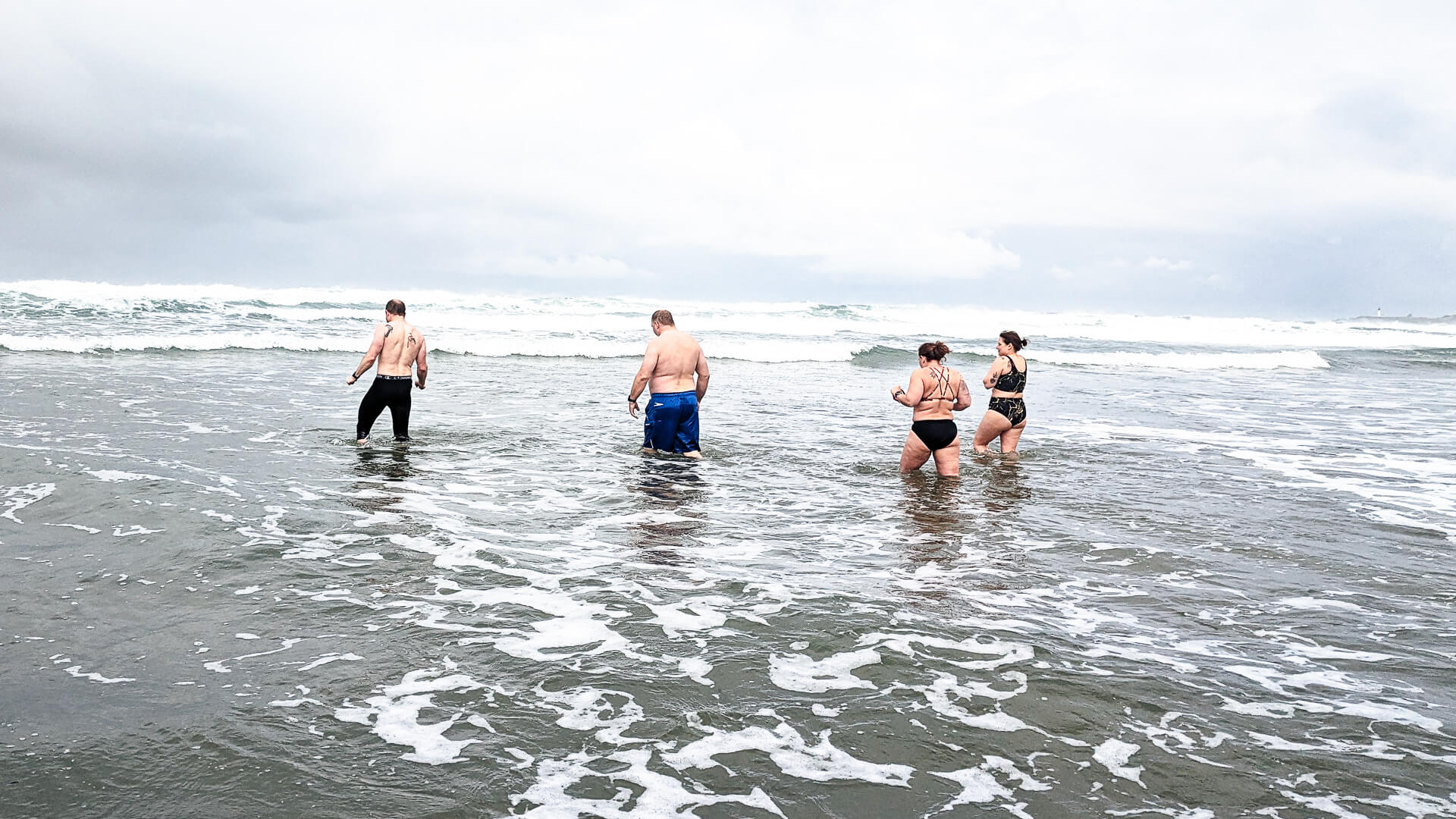 Cold plunge at Nye Beach